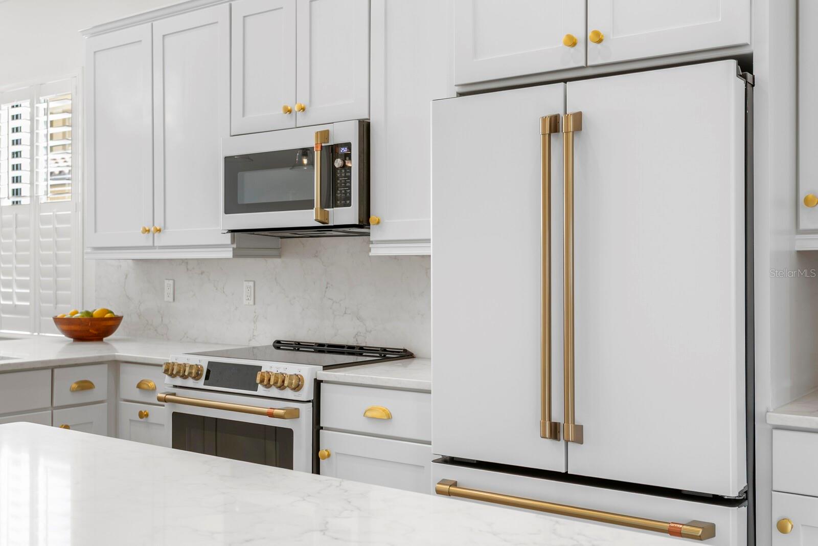 WESTSHORE YACHT CLUB PH 3B - Residential