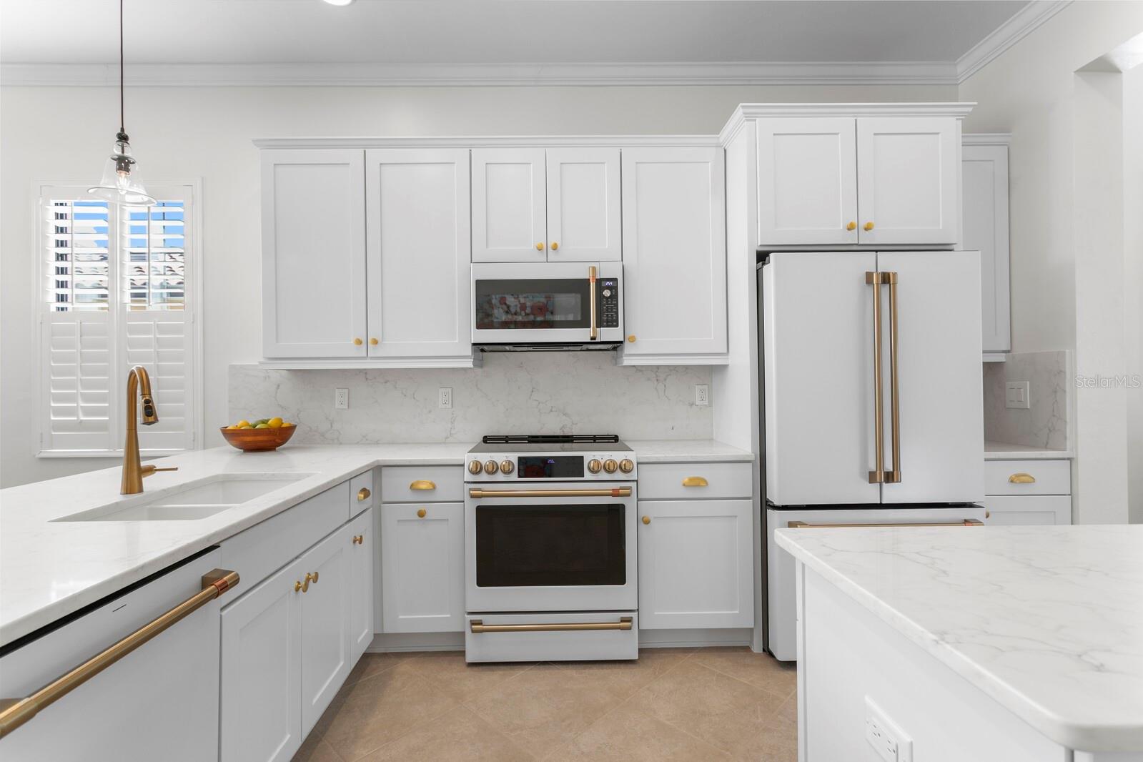 WESTSHORE YACHT CLUB PH 3B - Residential