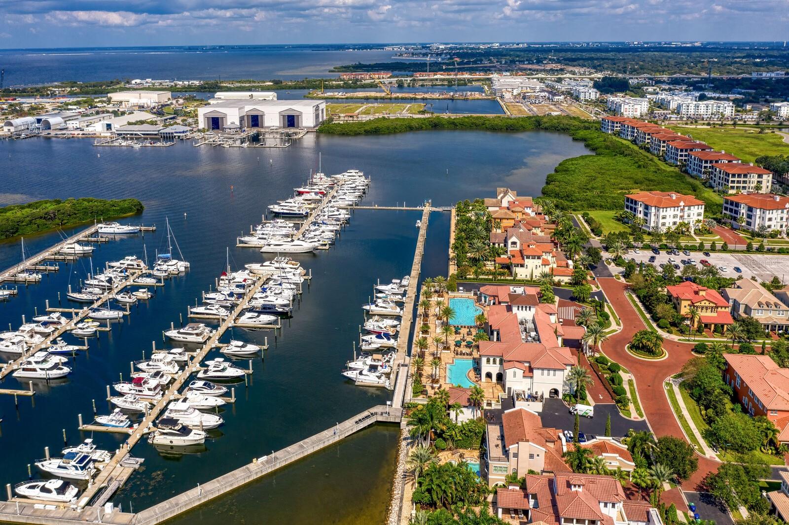 WESTSHORE YACHT CLUB PH 3B - Residential