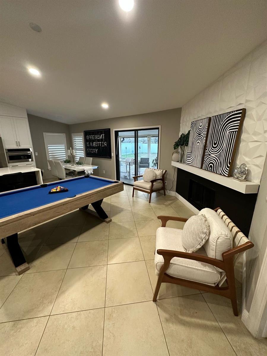 VALENCIA HILLS - Residential Lease