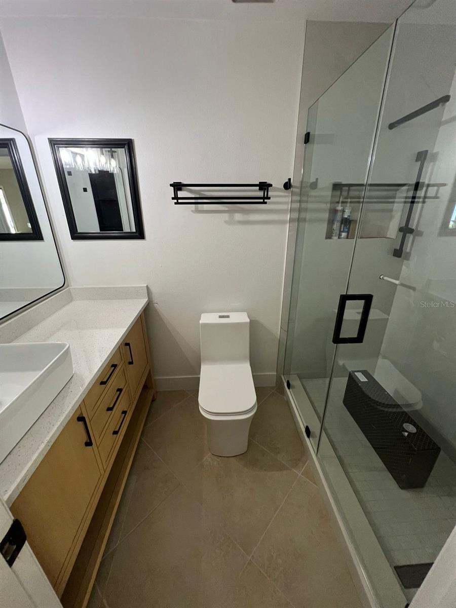 VALENCIA HILLS - Residential Lease