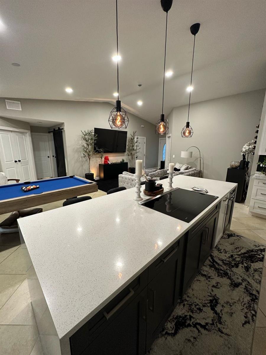 VALENCIA HILLS - Residential Lease