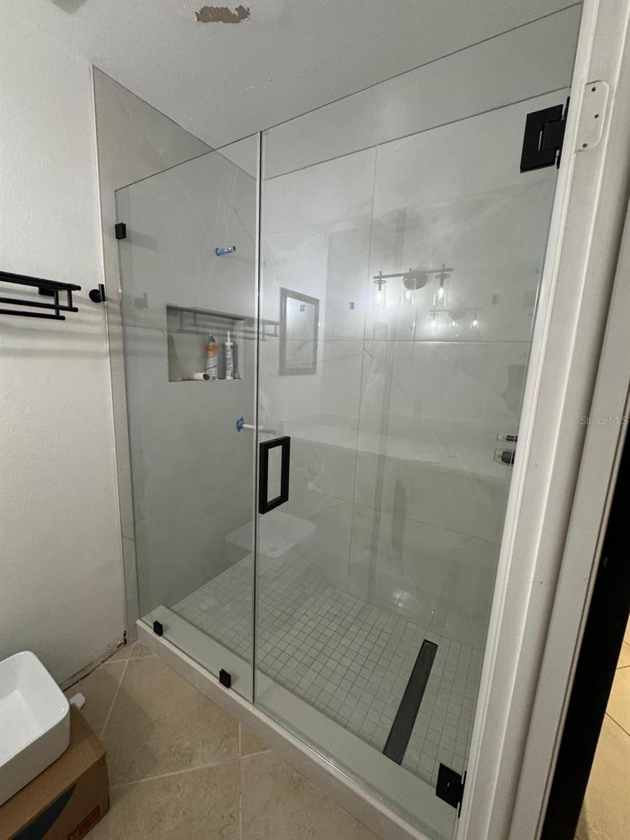 VALENCIA HILLS - Residential Lease