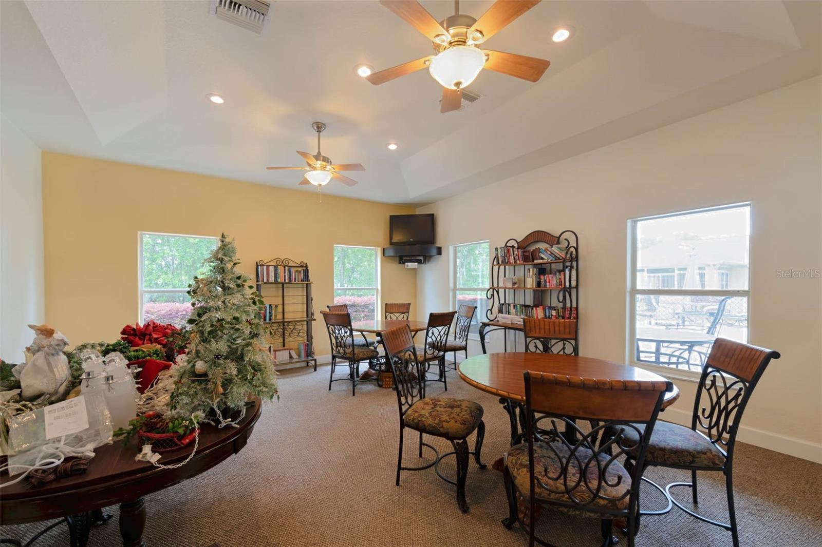 HARDWOOD TRAILS - Residential