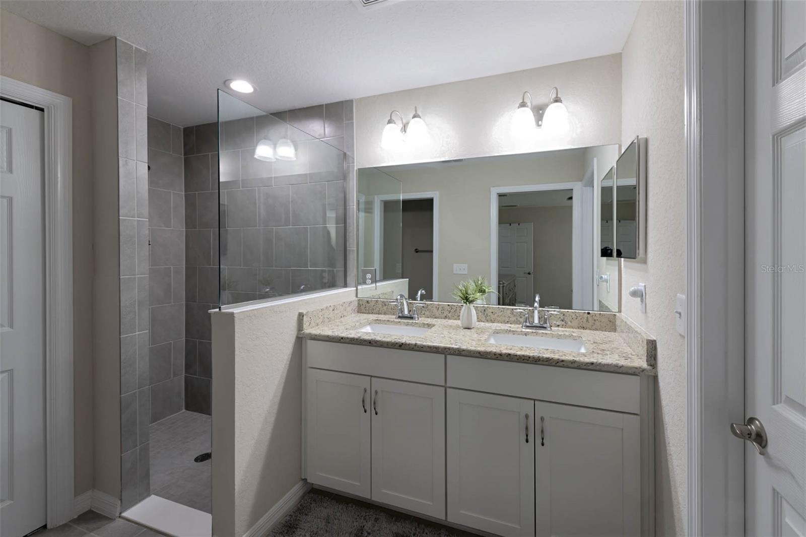 HARDWOOD TRAILS - Residential