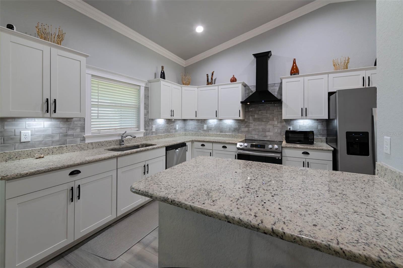 HARDWOOD TRAILS - Residential