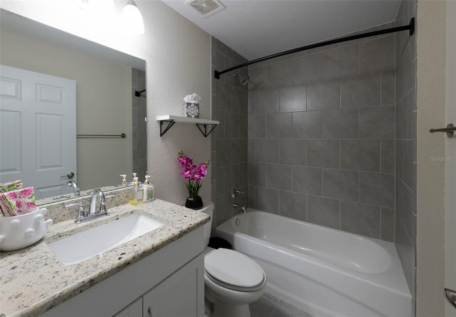 HARDWOOD TRAILS - Residential