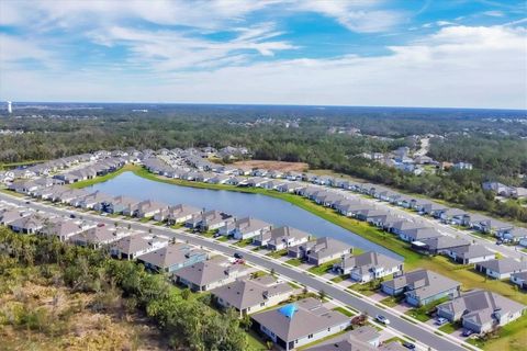 A home in PALMETTO