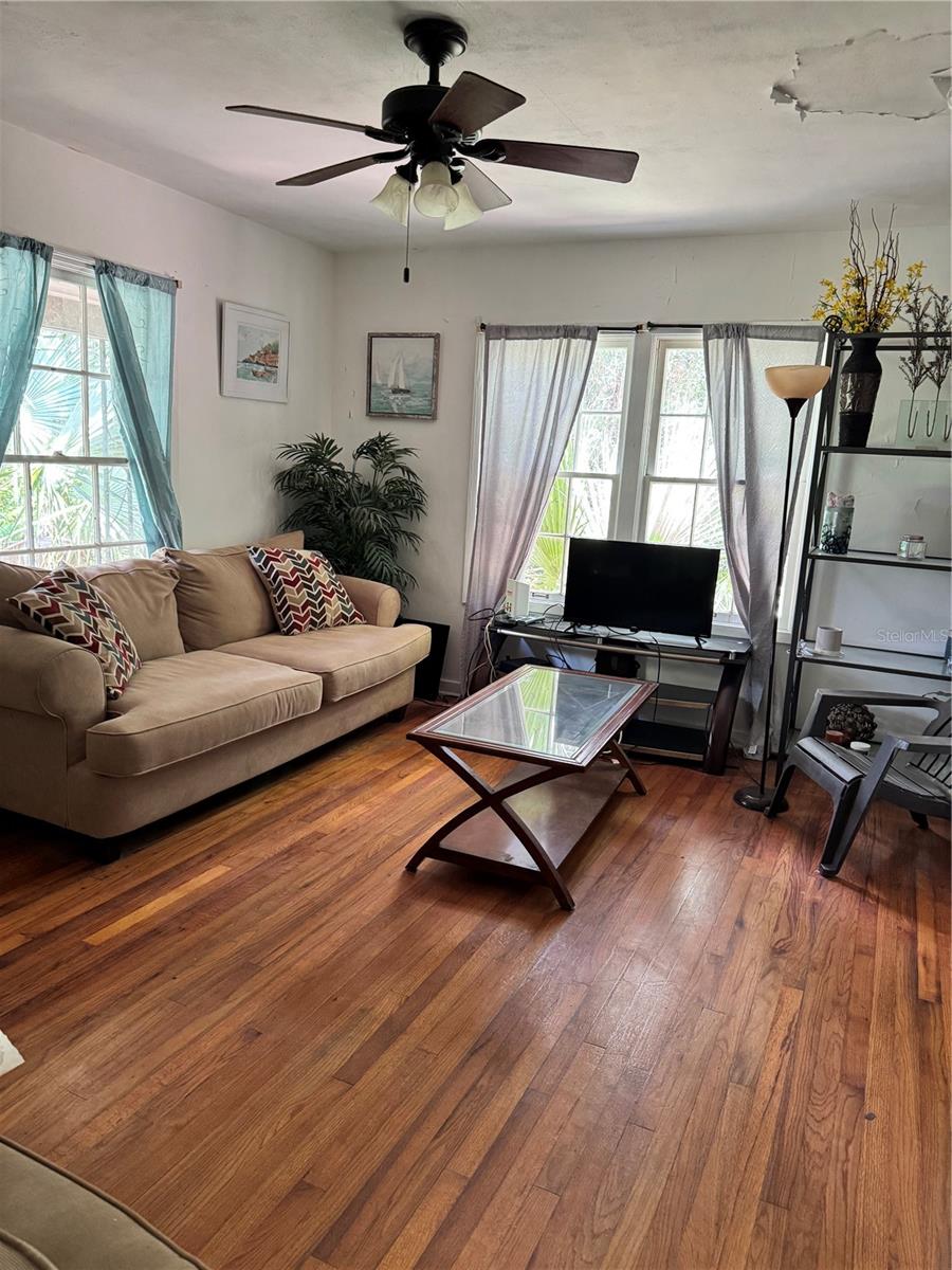 1119 NW 25TH AVENUE