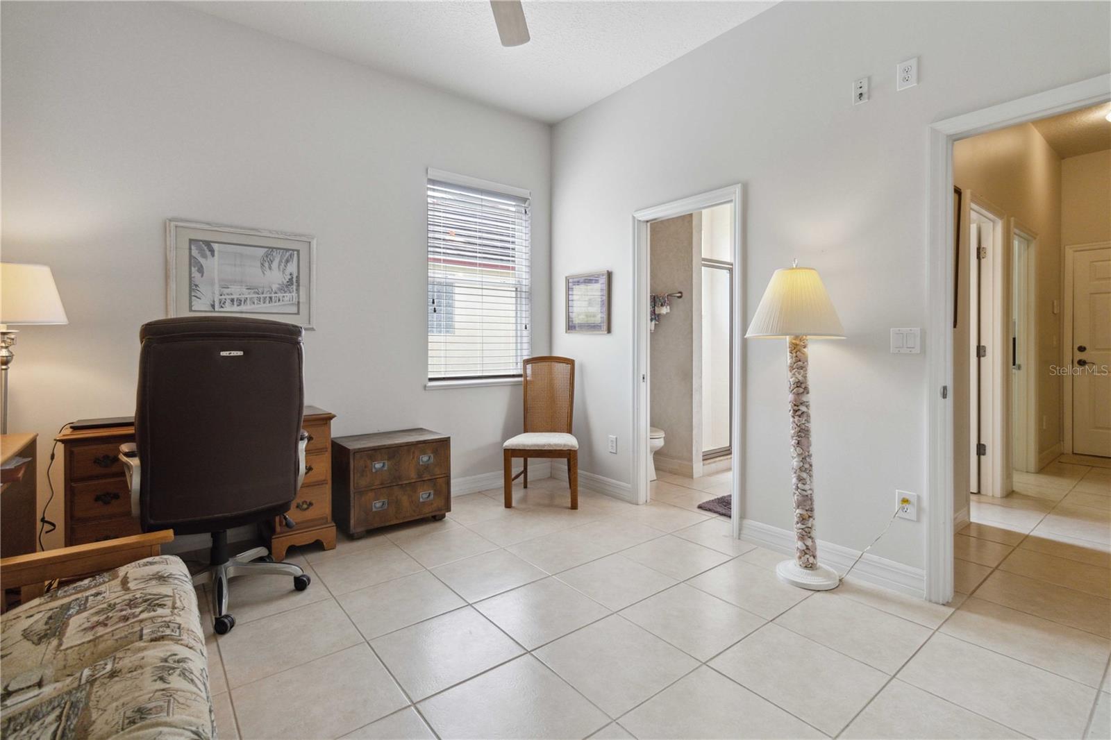 DISCOVERY BAY - Residential