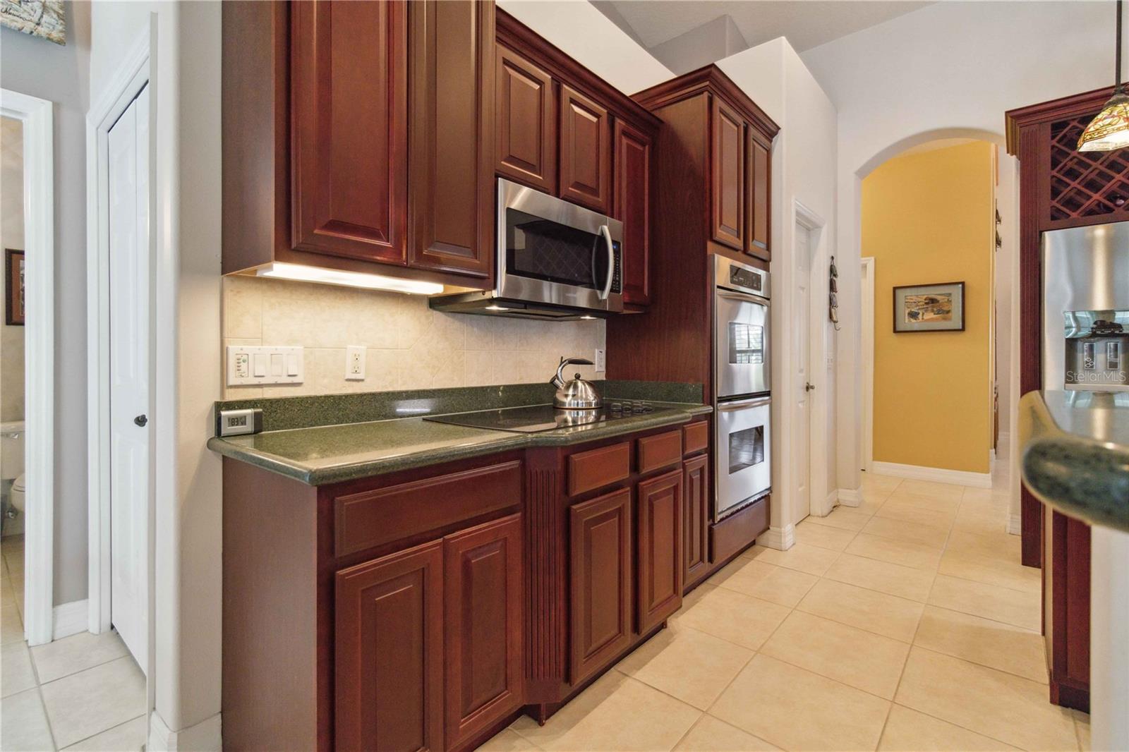 DISCOVERY BAY - Residential