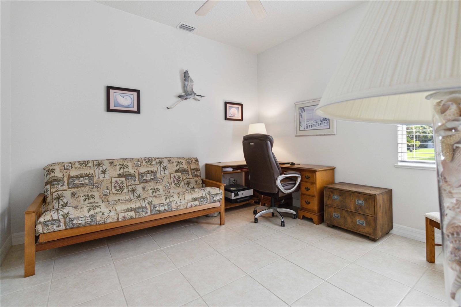 DISCOVERY BAY - Residential