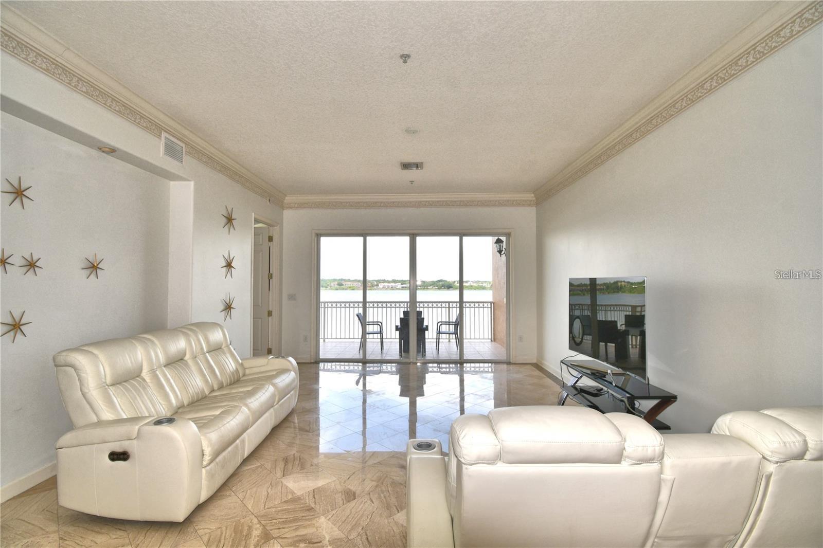 VIZCAYA HEIGHTS CONDO 08 - Residential