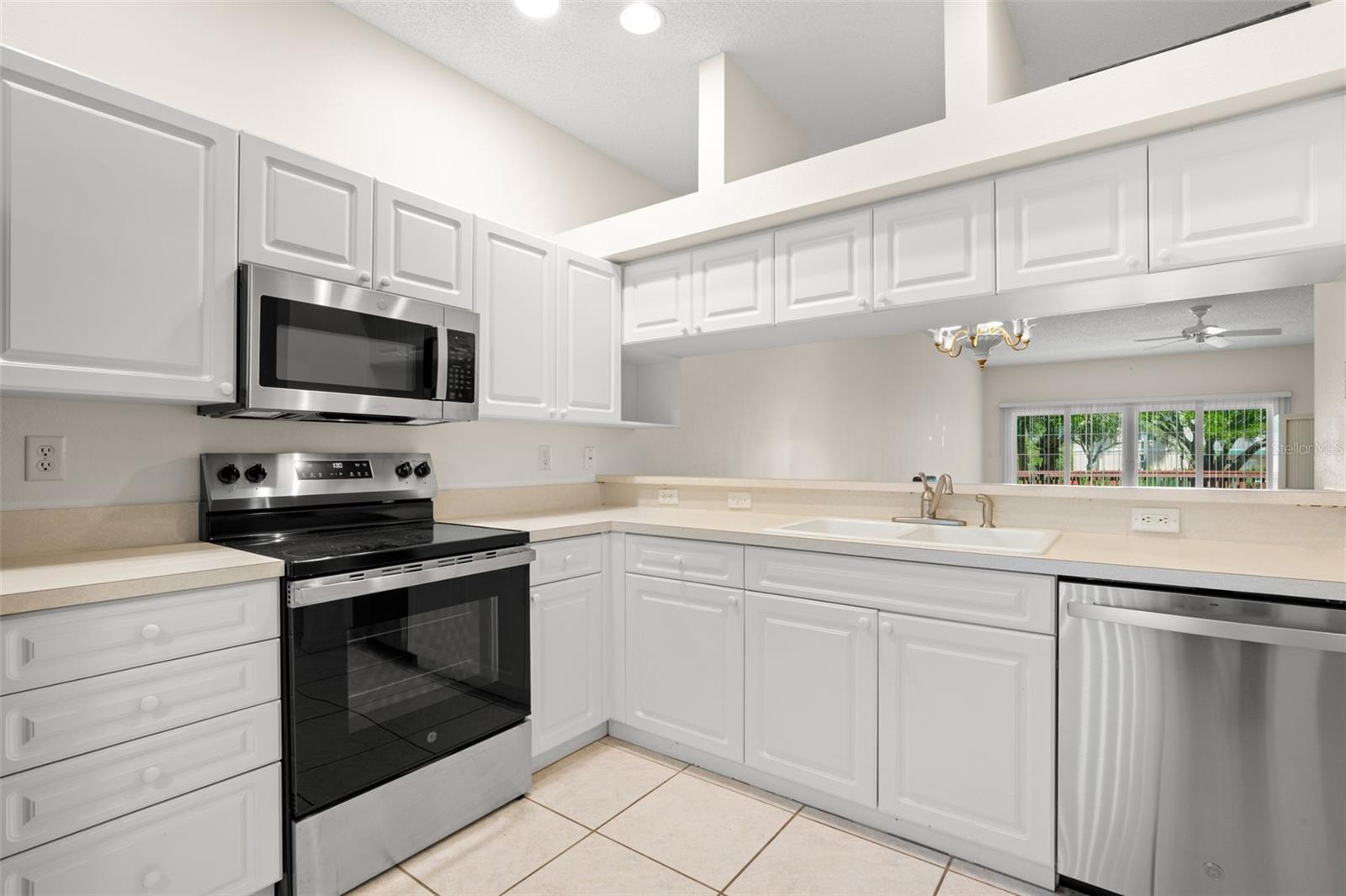 6600 100TH WAY N 24B