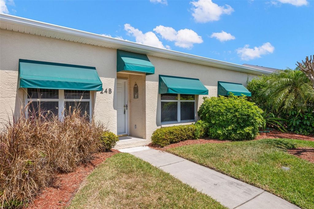 Photo of 6600 100th Way N #24B, St Petersburg, FL 33708 (MLS # TB8491609)