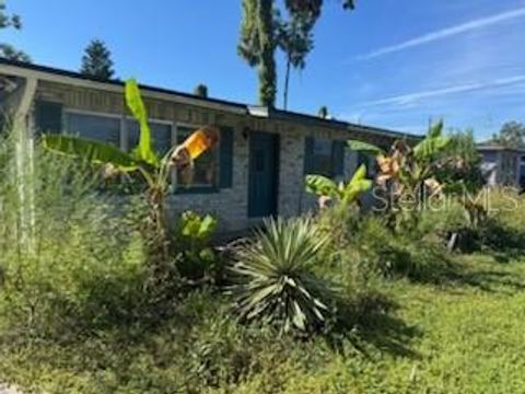 Photo of 1151 Tropical Park Drive, Daytona Beach, FL 32117 (MLS # V4945213)