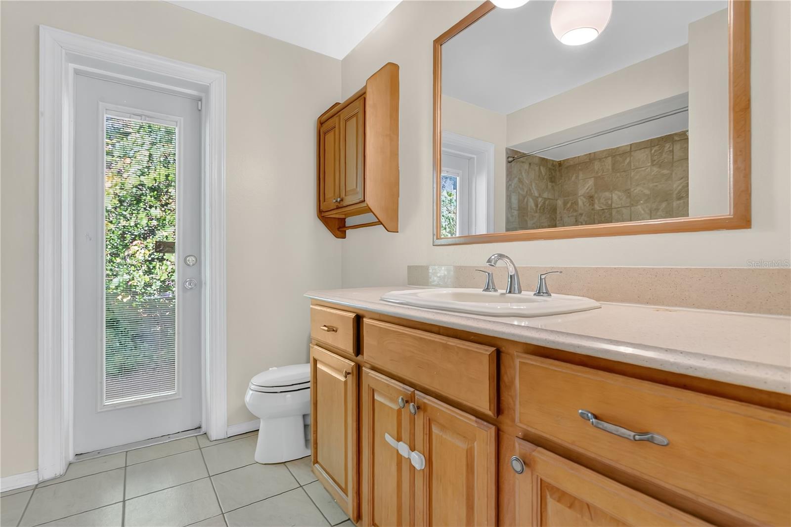 RIVER OAKS - Residential