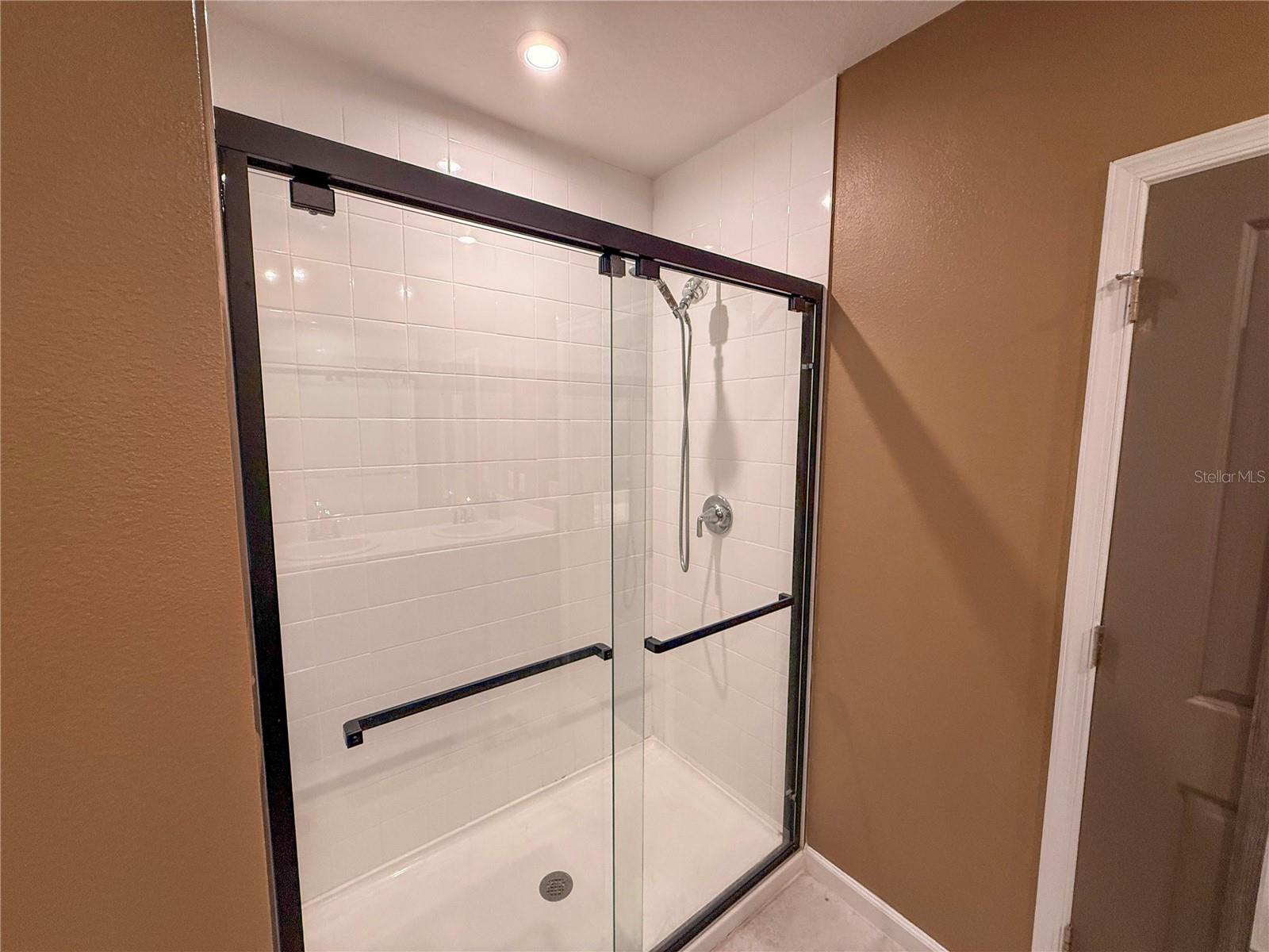 GRACELYN GROVE PH 2 - Residential