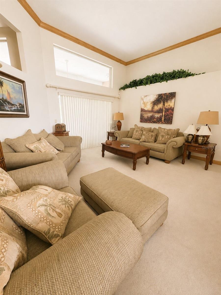 995 WEATHERSFIELD DRIVE