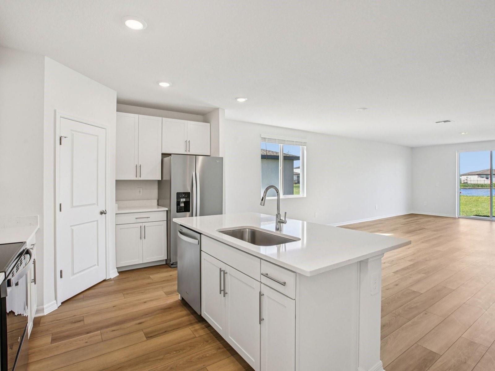 1718 COOLRIDGE PLACE