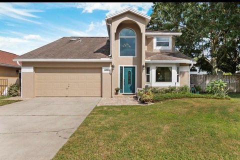 Photo of 2929 Somersworth Court, Orlando, FL 32835 (MLS # O6417318)