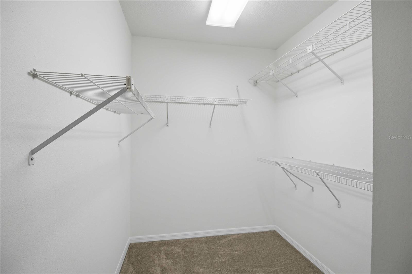 LIONSHEAD PH I - Residential