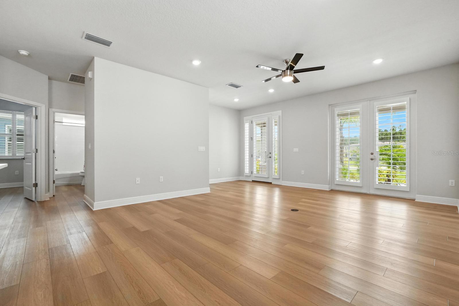 569 VENETIAN PALMS BOULEVARD