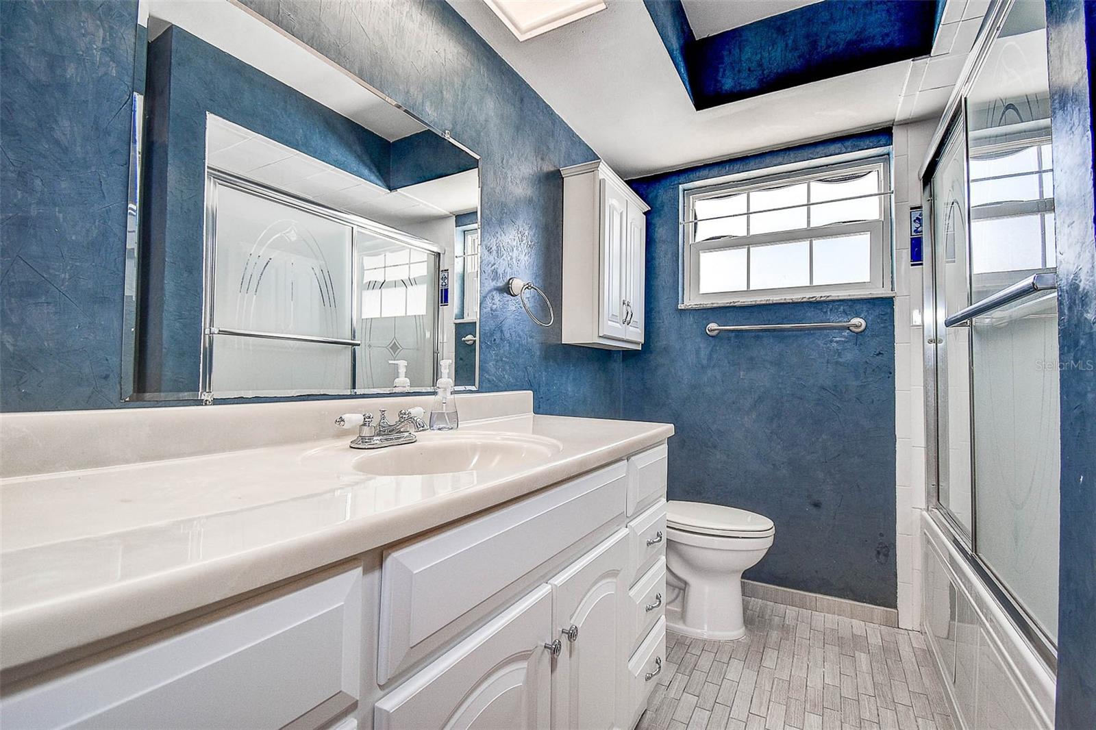 OAKHURST PARK - Residential