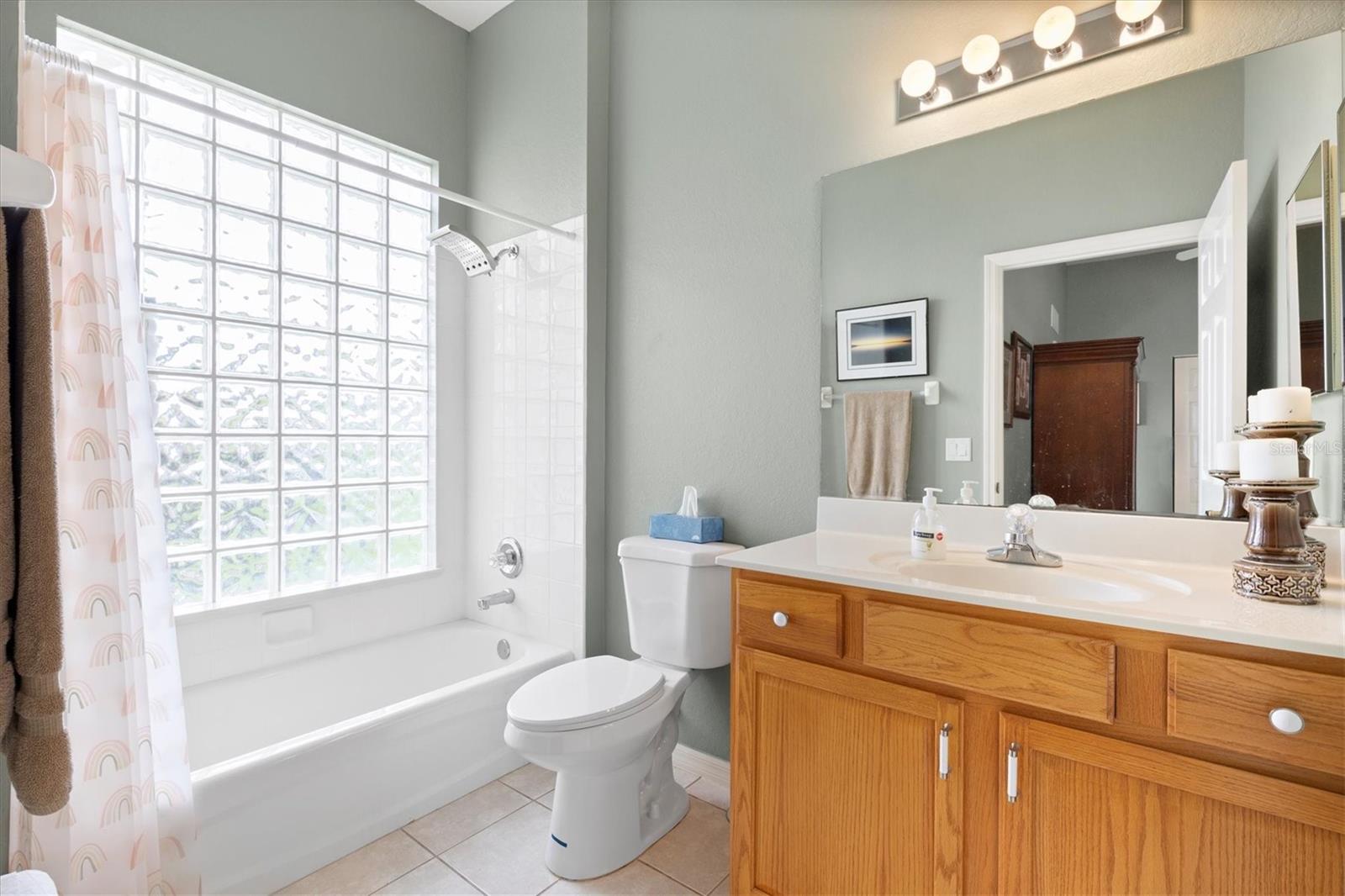 ENCLAVE/STONECREST UN 03 - Residential