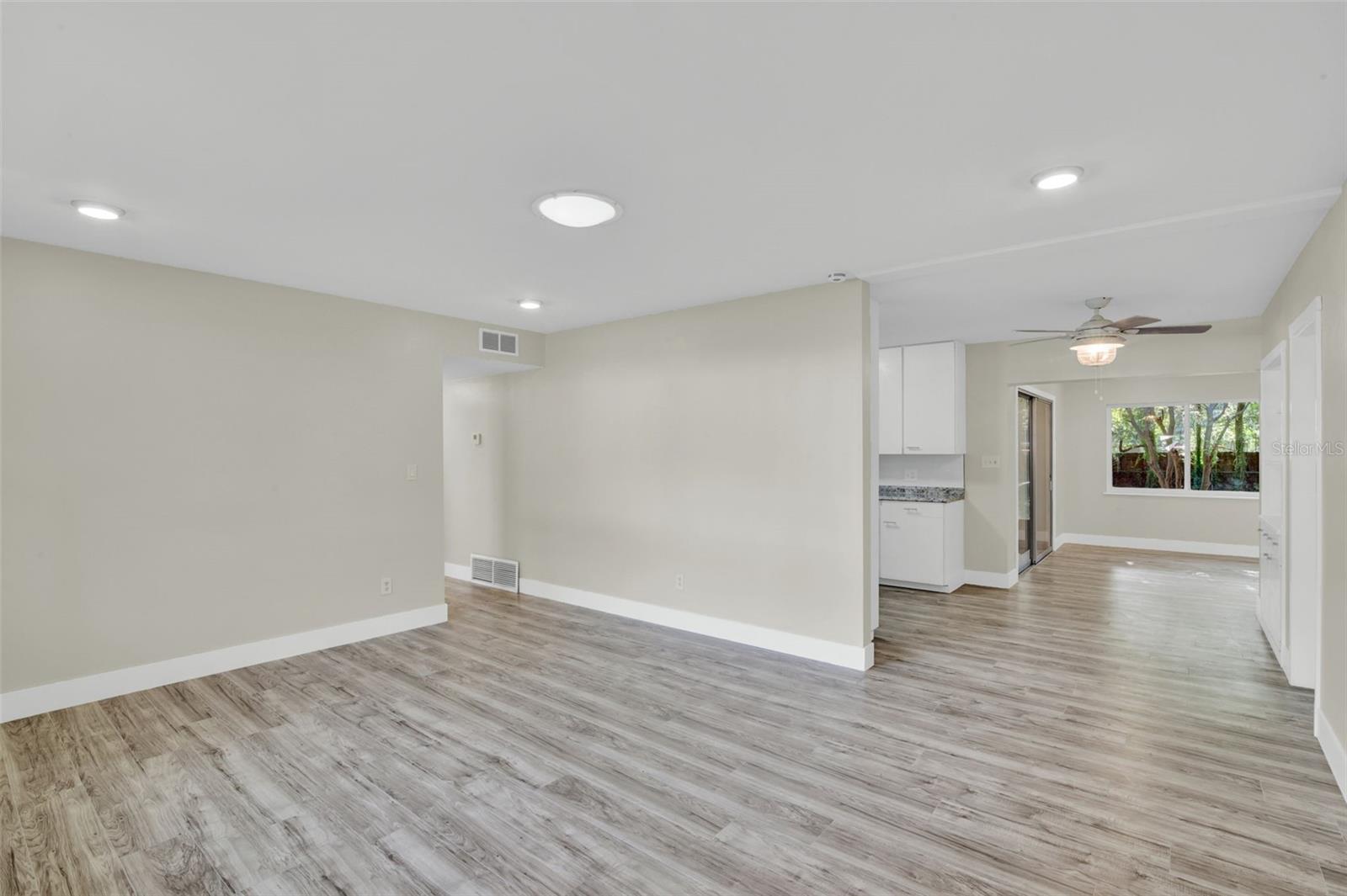2621 SE 7TH COURT