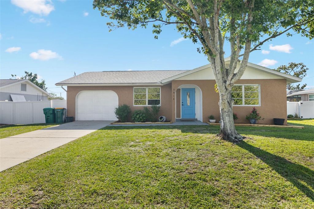 Photo of 3513 Great Neck Street, Port Charlotte, FL 33952 (MLS # C7523929)