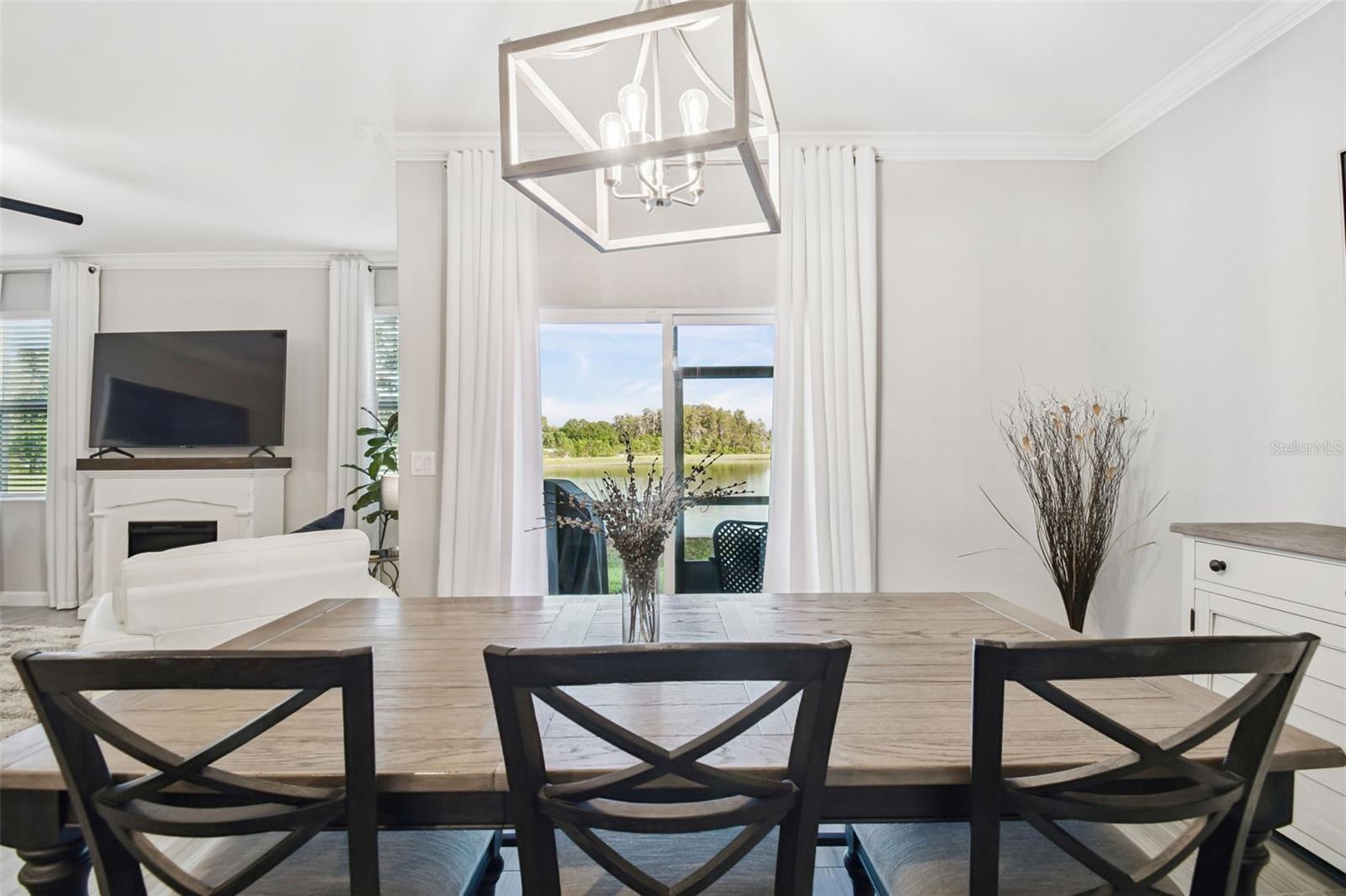 TOWNES AT CYPRESS RANCH - Residential