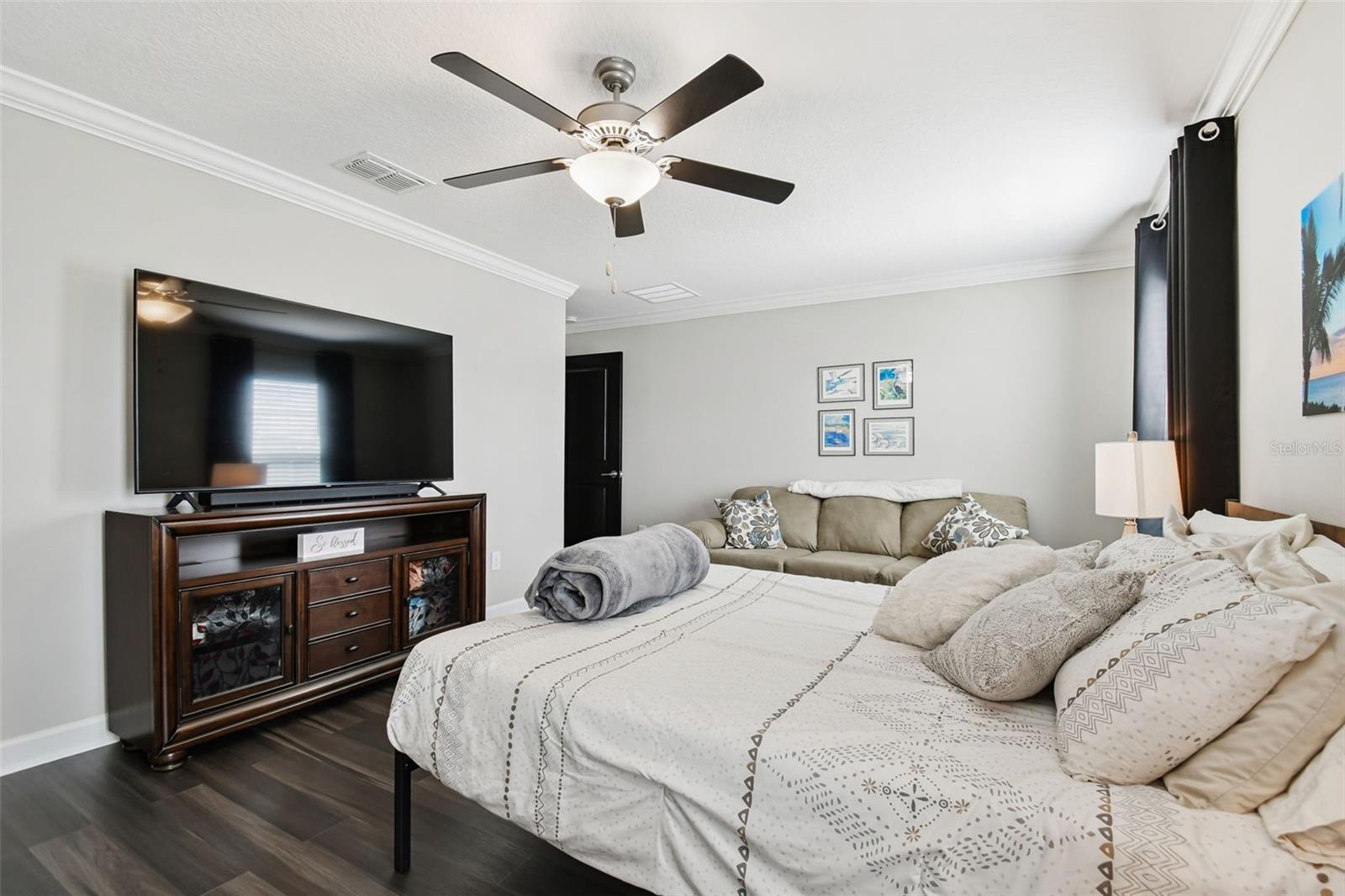 TOWNES AT CYPRESS RANCH - Residential