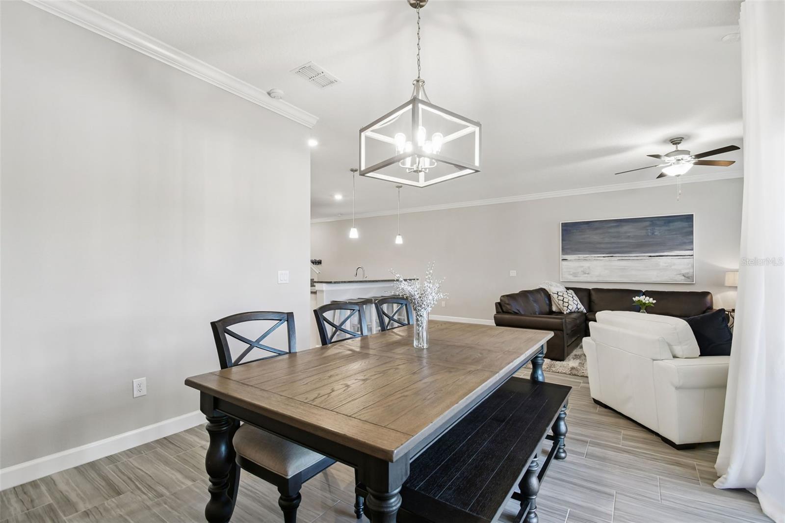 TOWNES AT CYPRESS RANCH - Residential