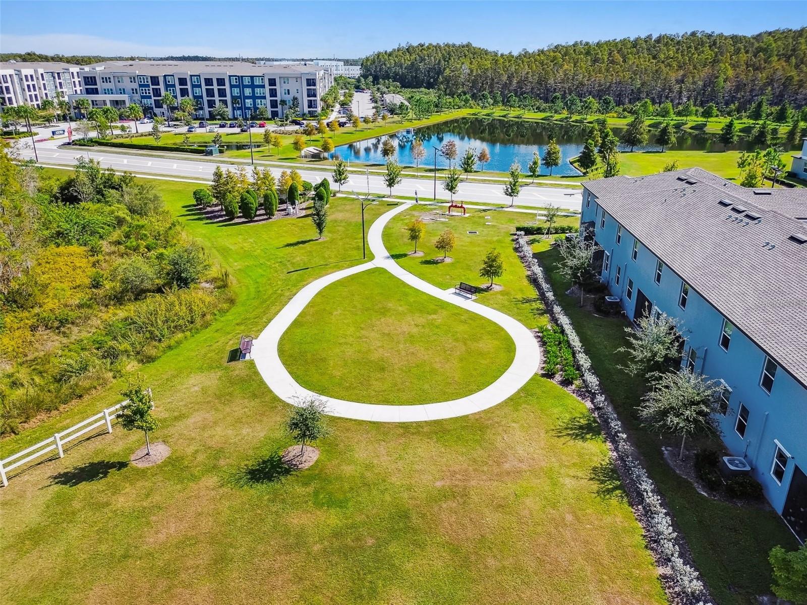 TOWNES AT CYPRESS RANCH - Residential