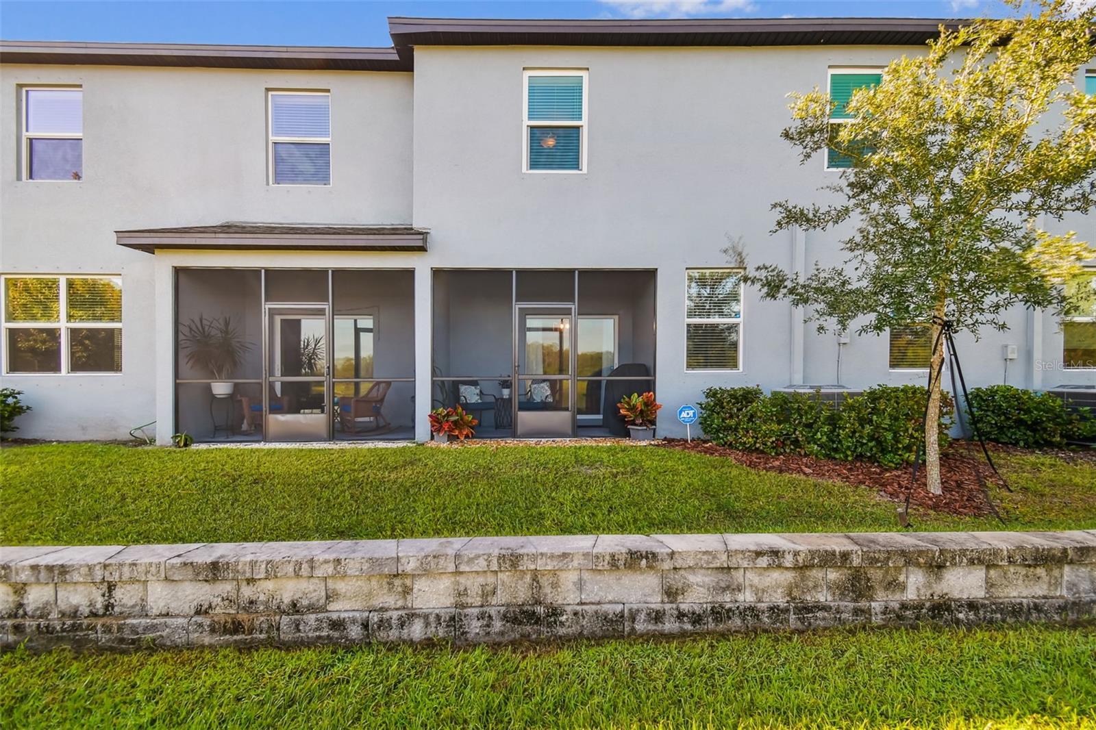 TOWNES AT CYPRESS RANCH - Residential