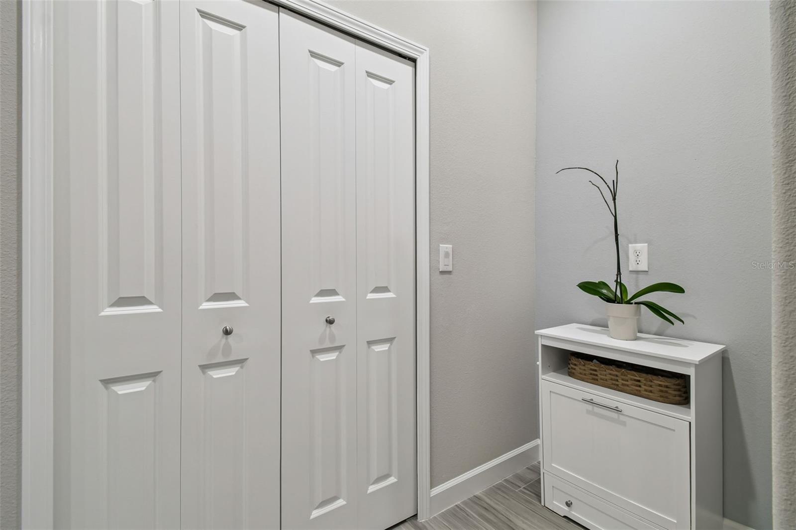 TOWNES AT CYPRESS RANCH - Residential