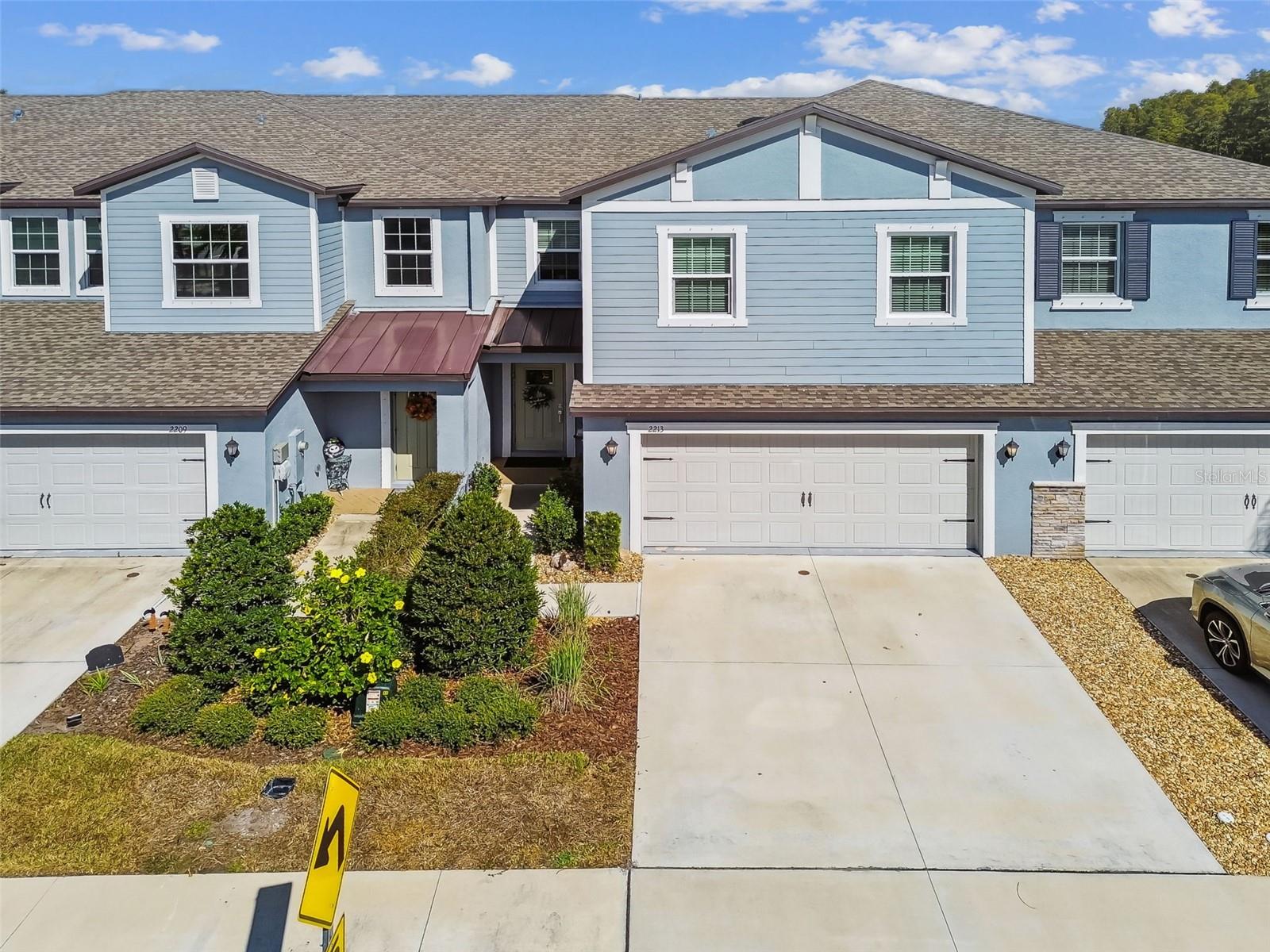 TOWNES AT CYPRESS RANCH - Residential