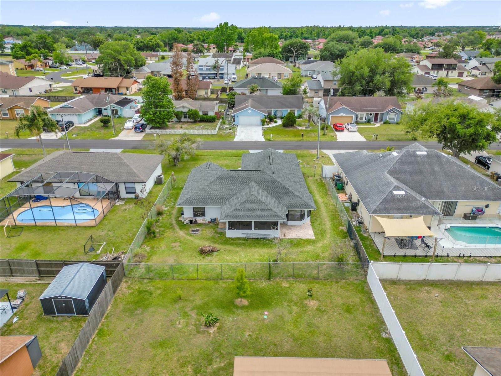 615 MCKINLEY COURT