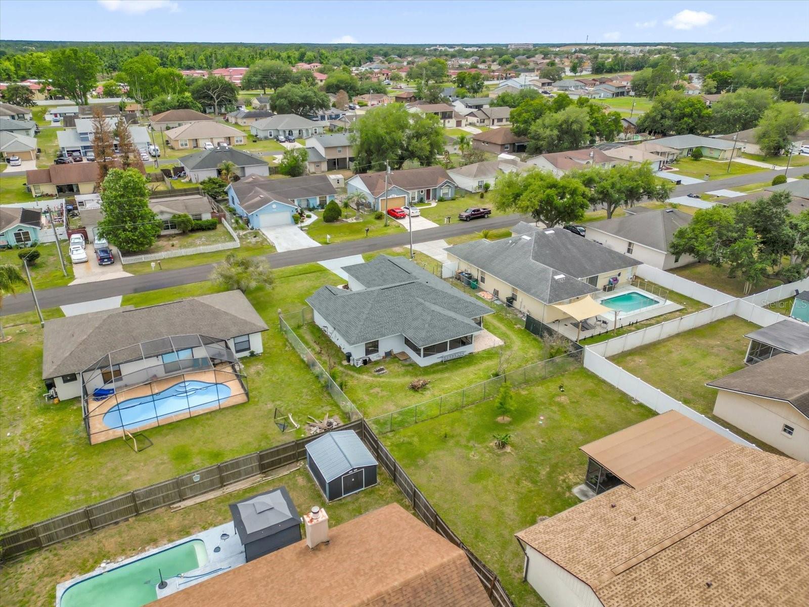 615 MCKINLEY COURT