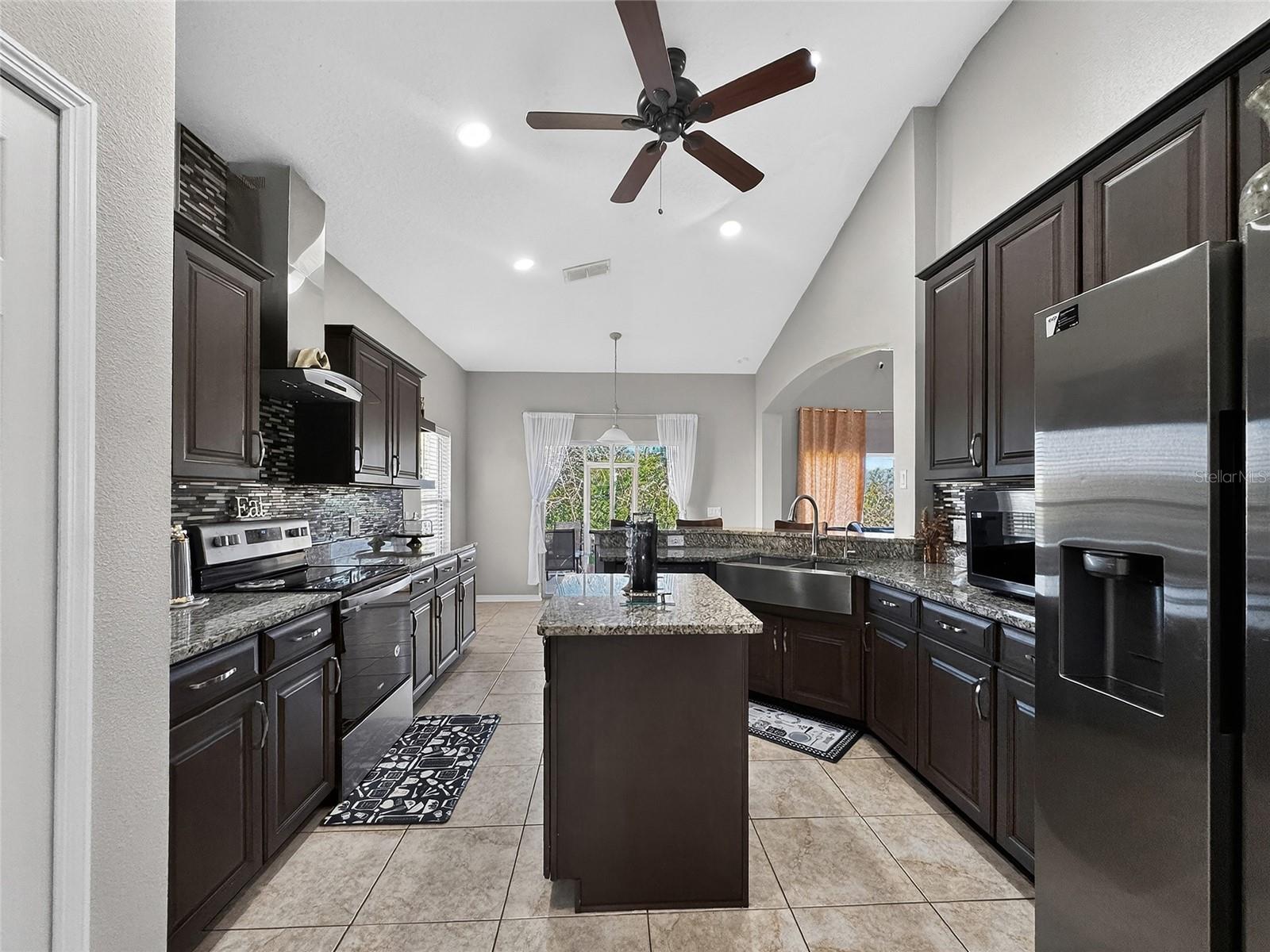 BELLALAGO - Residential