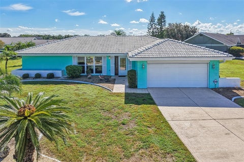 Photo of 316 Brockfield Drive, Sun City Center, FL 33573 (MLS # TB8549690)