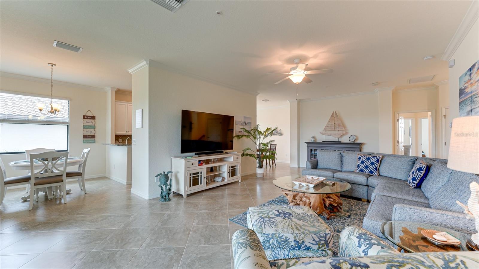 LAKEWOOD NATIONAL - Residential Lease