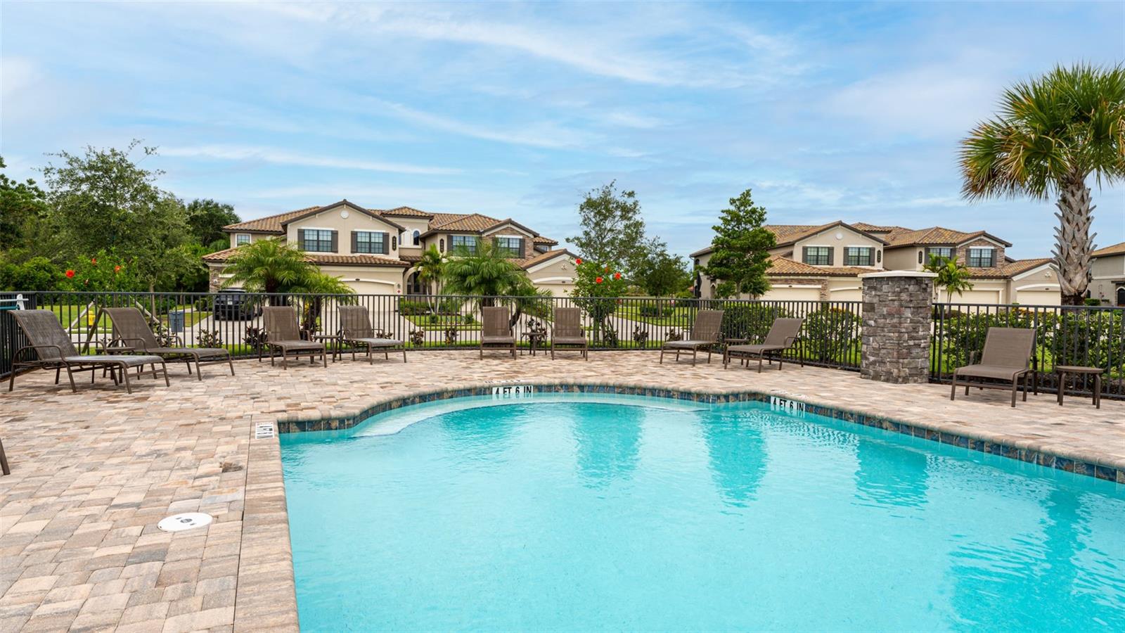 LAKEWOOD NATIONAL - Residential Lease