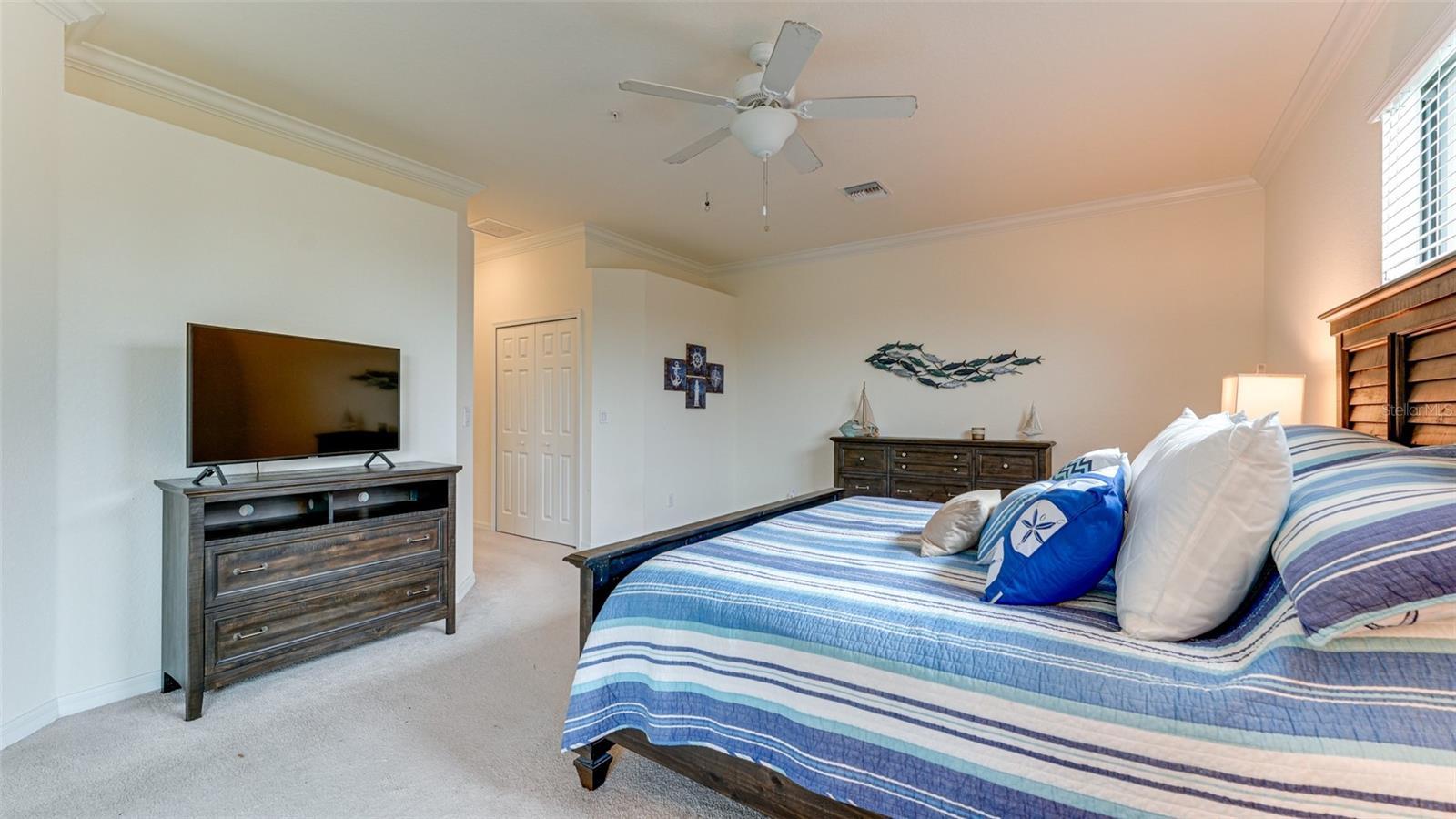 LAKEWOOD NATIONAL - Residential Lease