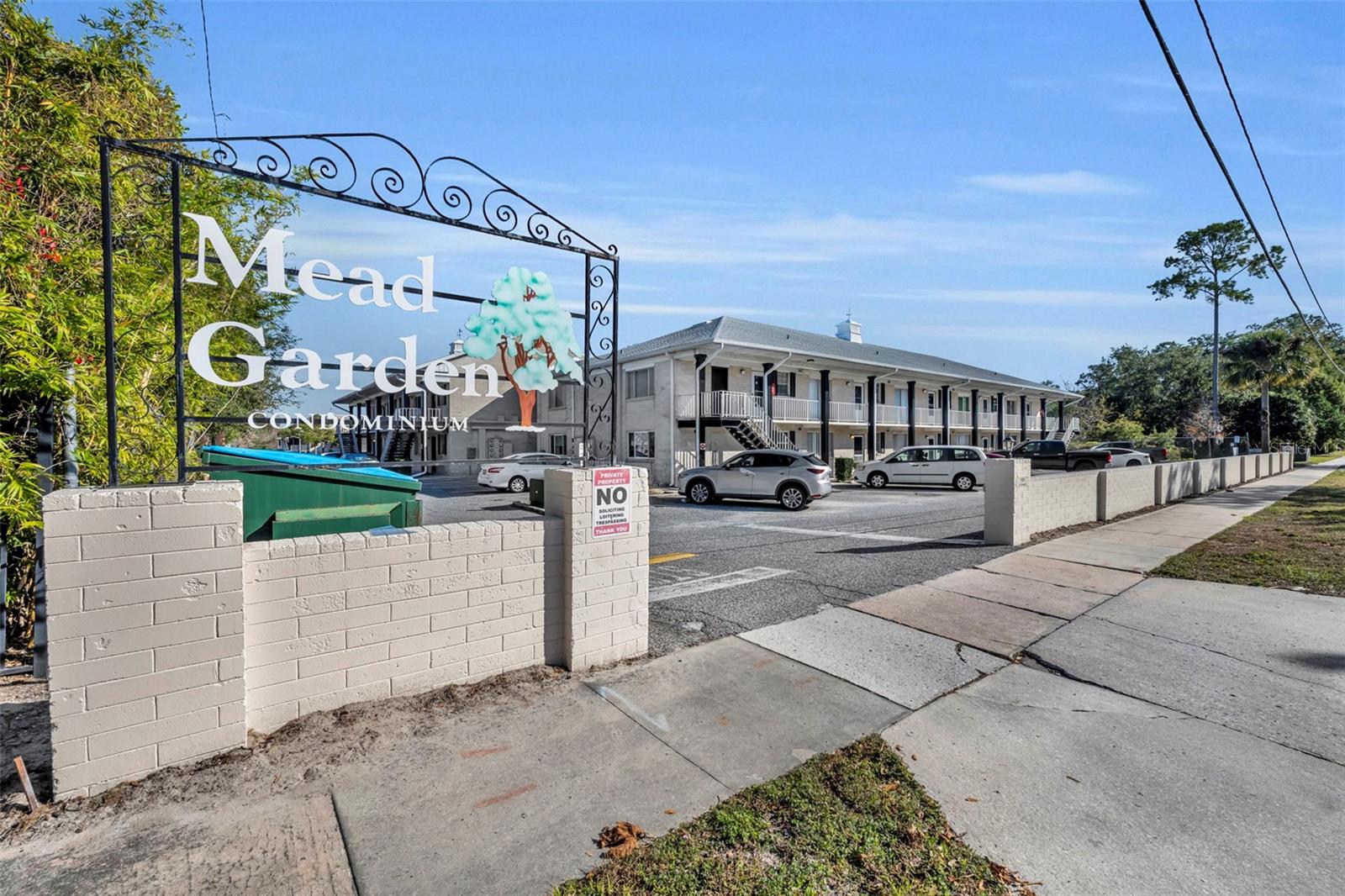 MEAD GARDEN - Residential