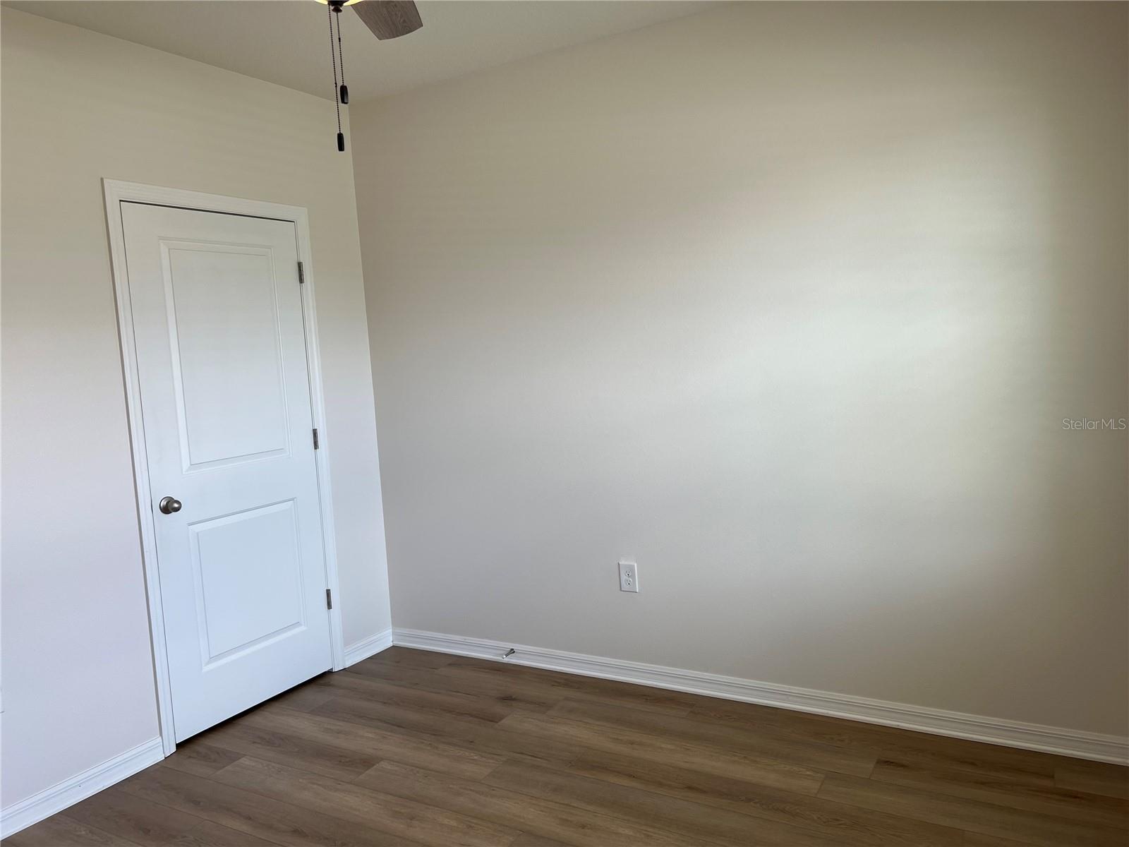 SOUTHERN OAKS PH I & II - Residential Lease