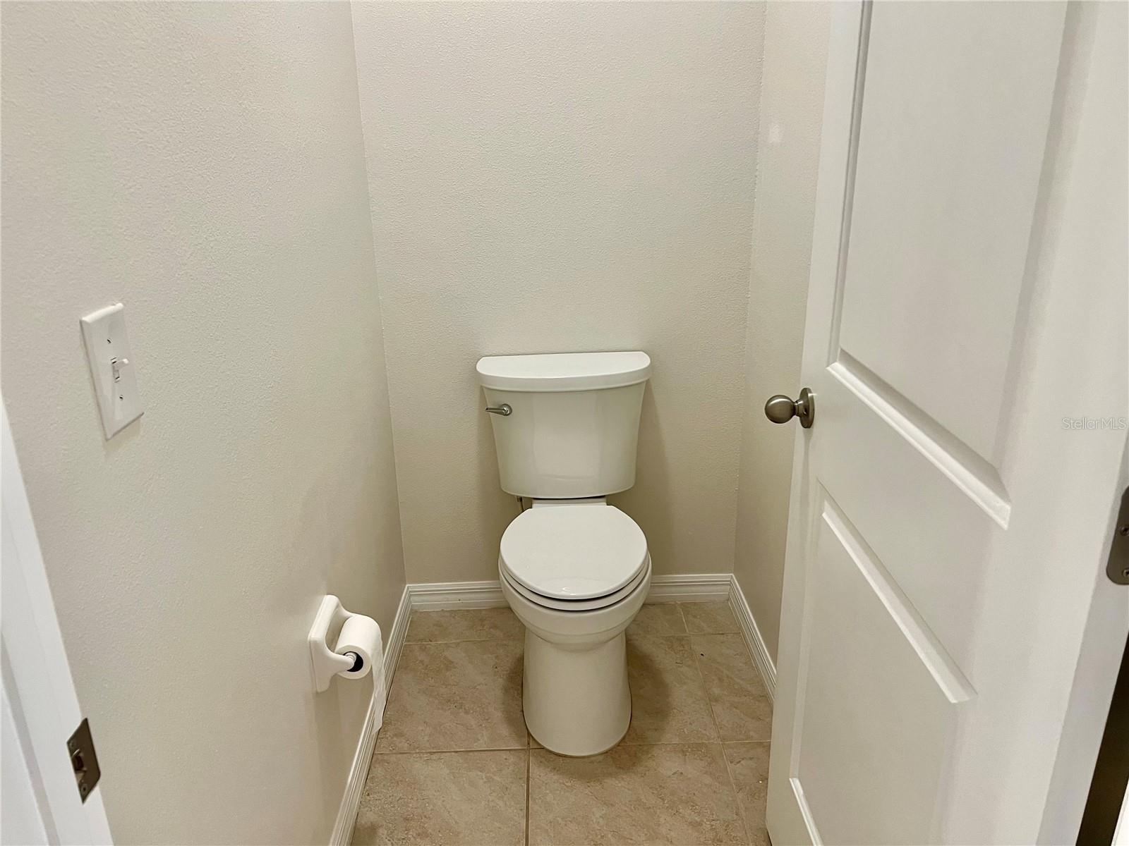 SOUTHERN OAKS PH I & II - Residential Lease
