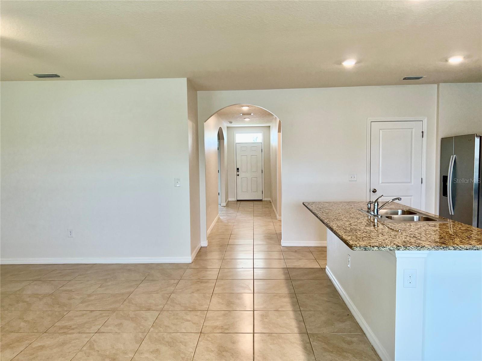 SOUTHERN OAKS PH I & II - Residential Lease