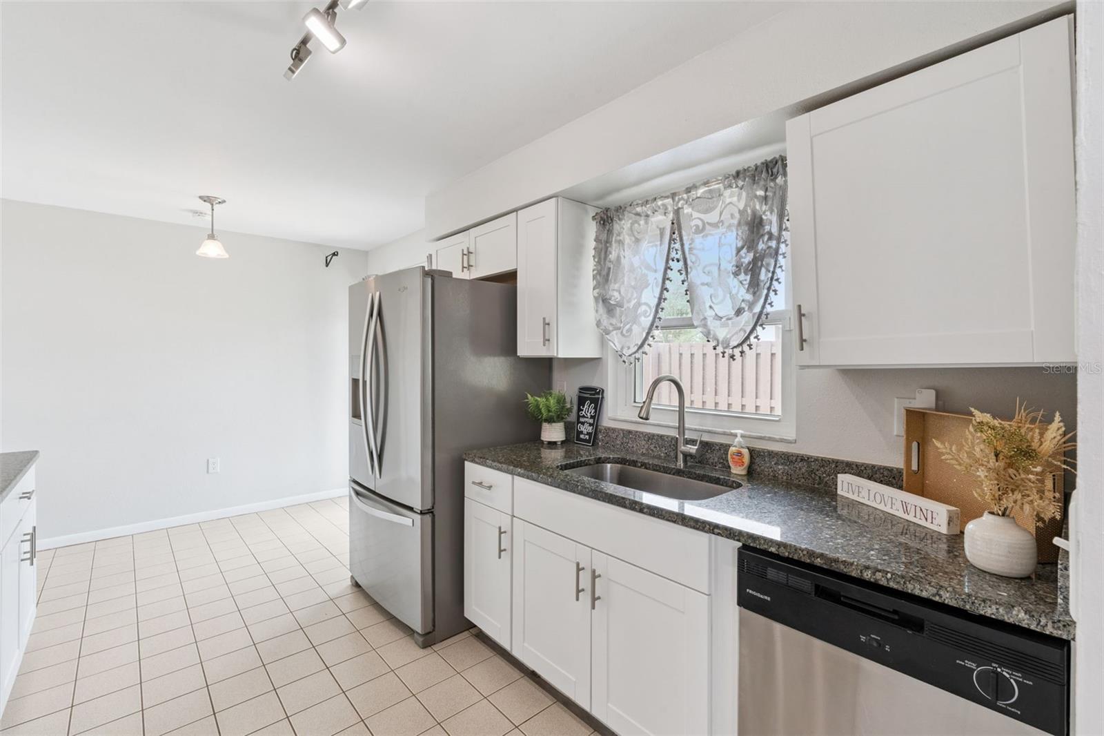 STONEBRIDGE PH 02 - Residential